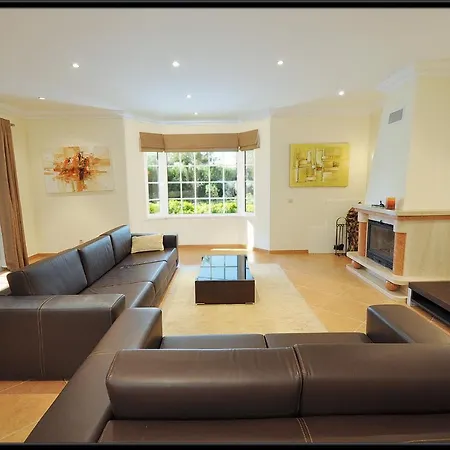 Villa Close To The Beach فيلة *