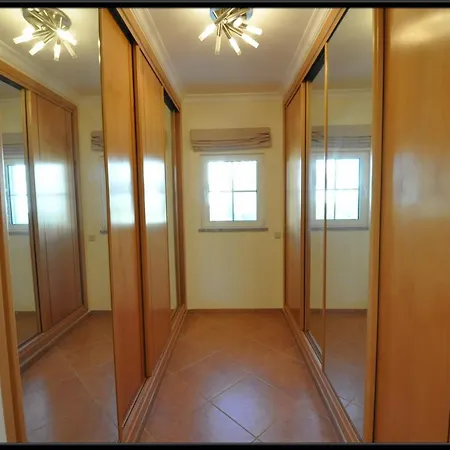Villa Close To The Beach فيلة *